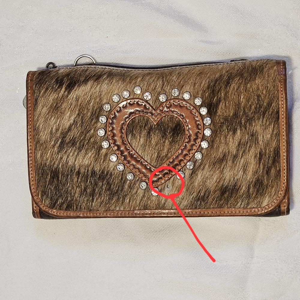 Montana Silversmiths Hair On Hide Clutch with Heart Design